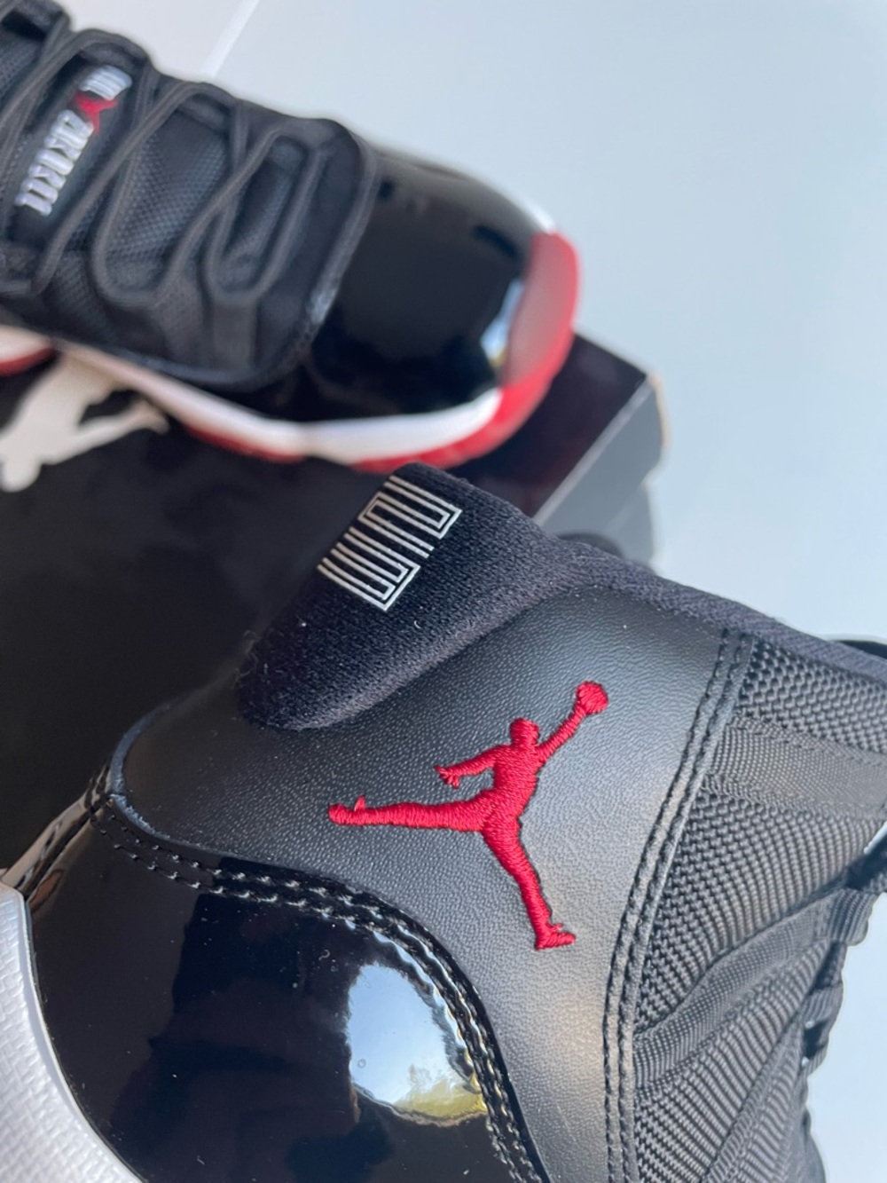 AIR JORDAN 11 RETRO GS "BRED"  | US 6Y, UK5.5, 24cm | 378038-010 - Picture 6 of 11